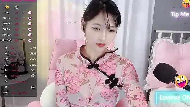 -Jolene-688- online show from 12/31/24, 07:29