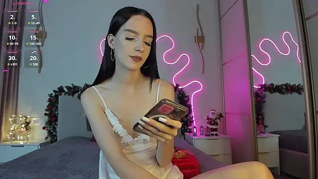 Snapshot of flora_off chatting on 01/09/25, 12:30 flora off online show from 01/09/25, 12:30