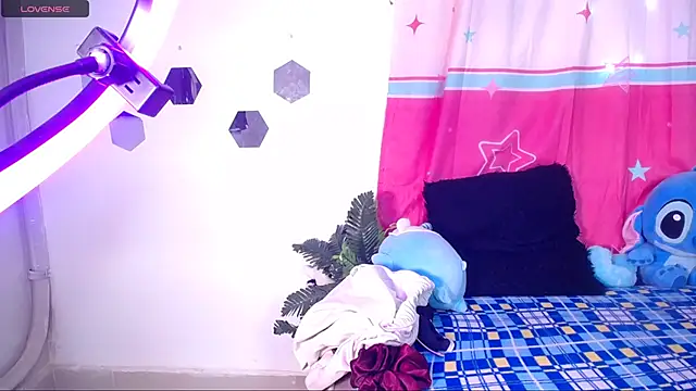 alaia 03 online show from 03/13/26, 02:34