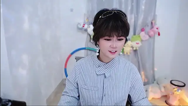 Fan ting online show from 10/25/25, 02:52