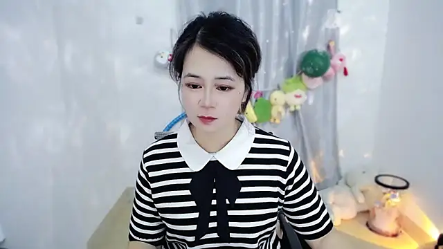 Fan ting online show from 12/14/25, 02:50