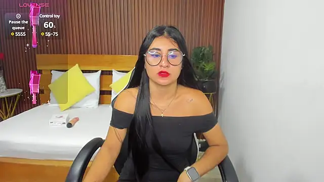 evelin leroy online show from 02/25/25, 12:03