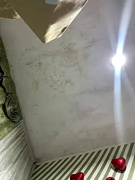 Evabigass online show from 12/19/25, 06:04