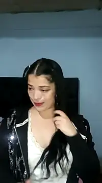 Elvishcassie  online show from 03/19/25, 07:49