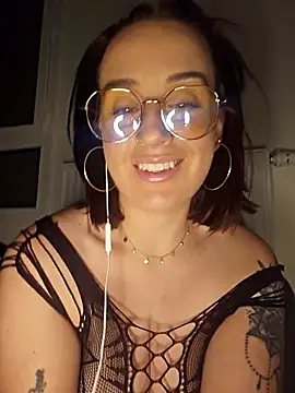 lindsay 33off online show from 01/07/26, 07:55