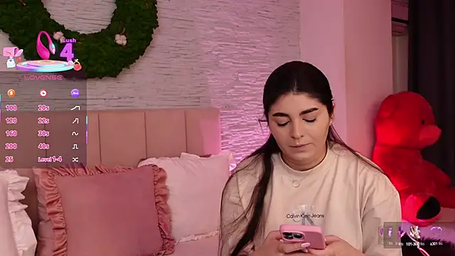 RachelSwaan online show from 03/19/25, 05:19