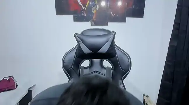 Snapshot of enzo_sloran chatting on 02/12/25, 02:21 enzo sloran online show from 02/12/25, 02:21