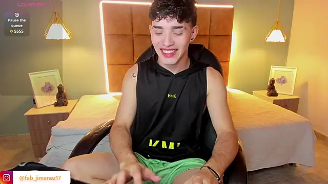 AlejooTwink online show from 12/05/25, 01:03