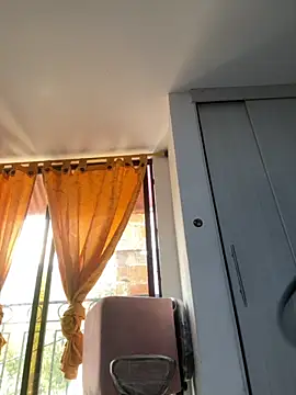 siri duque online show from 09/28/25, 06:13