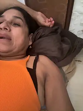 siri duque online show from 11/06/25, 02:29