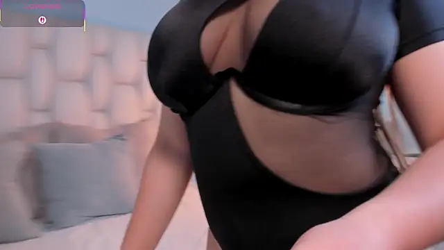 charlotte borbom online show from 09/30/25, 06:24