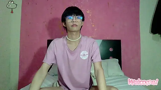 Snapshot of seung_vinblue chatting on 12/09/24, 11:24 seung vinblue online show from 12/09/24, 11:24