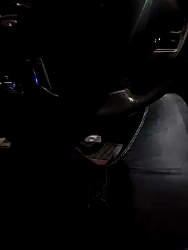 vivanpraj999 online show from 12/21/24, 04:46