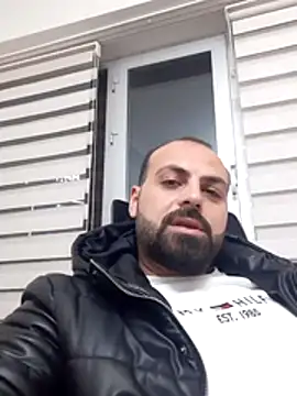 Snapshot of krzantem3454 chatting on 12/29/24, 04:19 krzantem3454 online show from 12/29/24, 04:19