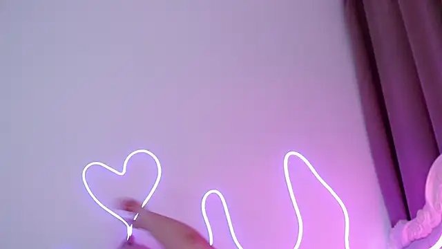 amina moonlightt online show from 09/30/25, 03:11