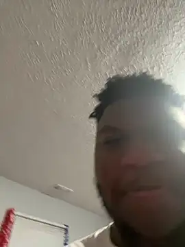 Snapshot of TYSHAWN2024 chatting on 11/08/25, 10:19 TYSHAWN2024 online show from 11/08/25, 10:19