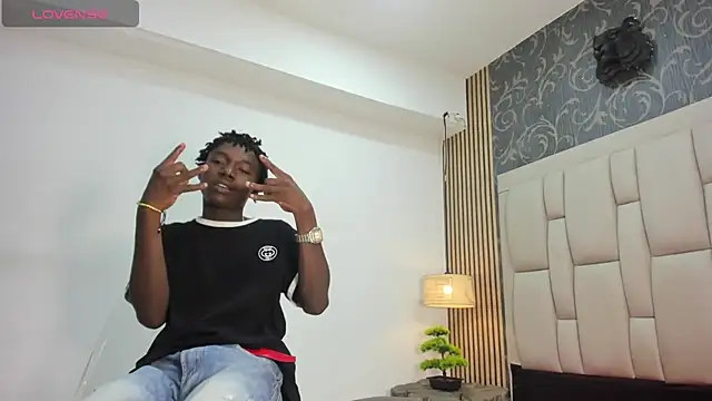 Snapshot of chimi88 chatting on 02/22/25, 11:02 chimi88 online show from 02/22/25, 11:02