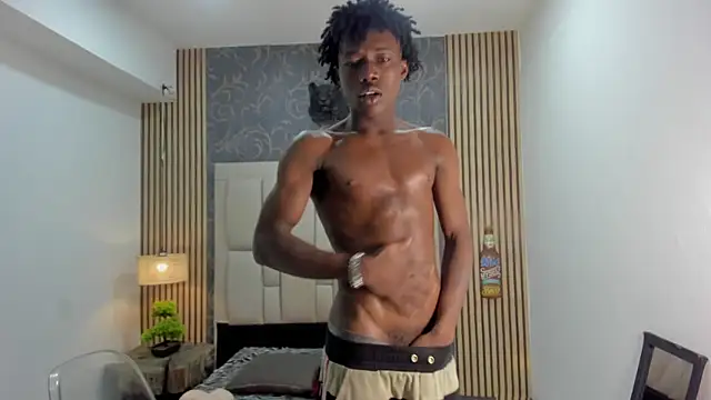 Snapshot of chimi88 chatting on 10/17/25, 11:35 chimi88 online show from 10/17/25, 11:35