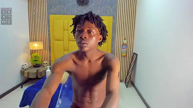 Snapshot of chimi88 chatting on 11/12/25, 12:49 chimi88 online show from 11/12/25, 12:49