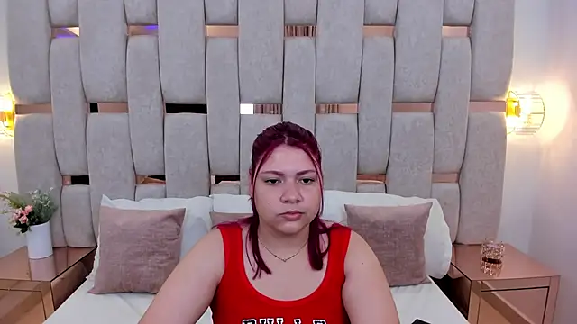 fabi cortes online show from 12/23/24, 01:56