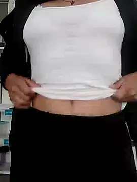 Megan jennerr online show from 02/12/25, 02:54