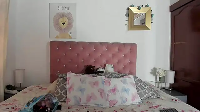 CelessteRedds online show from 09/15/25, 11:21