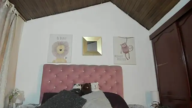 CelessteRedds online show from 11/28/25, 11:35