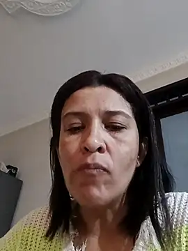 Snapshot of Slut_Milf_ chatting on 01/05/25, 10:08 Slut Milf  online show from 01/05/25, 10:08