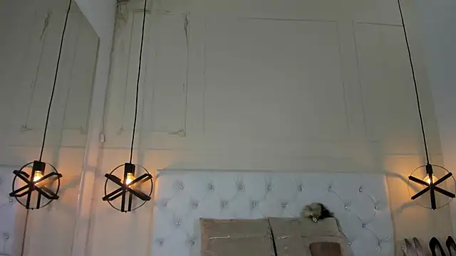 Snapshot of Slut_Milf_ chatting on 01/13/25, 07:31 Slut Milf  online show from 01/13/25, 07:31