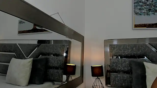 Slut Milf  online show from 03/29/26, 01:22