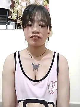 Snapshot of Cool__girl chatting on 02/05/25, 06:15 Cool girl online show from 02/05/25, 06:15