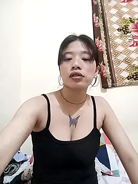 Snapshot of Cool__girl chatting on 02/10/25, 04:25 Cool girl online show from 02/10/25, 04:25