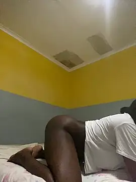 thickerthanpeanutbutter online show from 02/24/25, 08:47