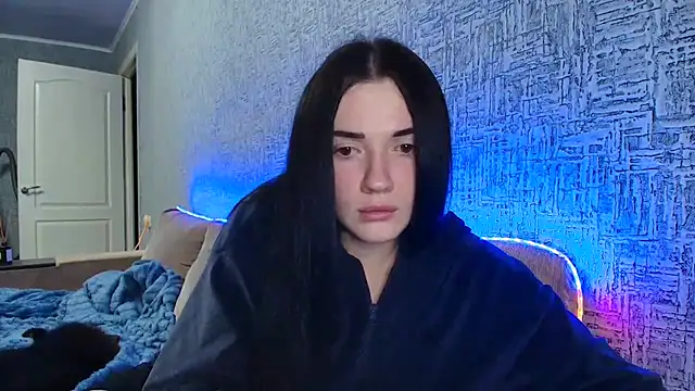 Liana diva online show from 11/21/25, 08:29