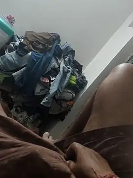 Kolkataboiy online show from 10/27/25, 07:07