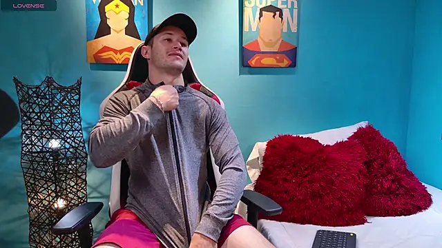 AxelFairchaild online show from 02/07/25, 12:28