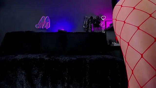 DelaneyStone online show from 12/19/25, 08:38