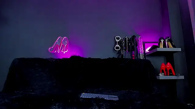 DelaneyStone online show from 01/17/26, 06:33