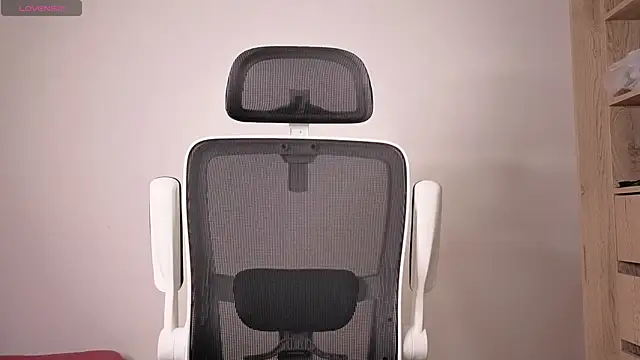 Cristopher23  online show from 09/27/25, 12:04