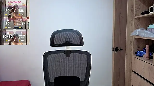 Cristopher23  online show from 10/11/25, 01:53