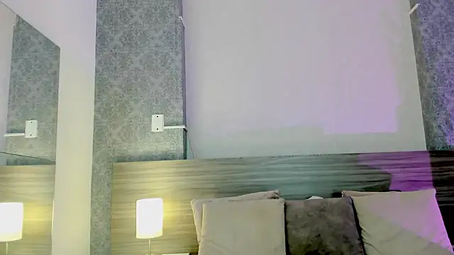 Mistyca online show from 09/30/25, 10:42