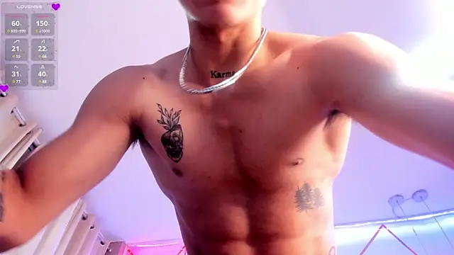 Snapshot of AkazaBoy_ chatting on 01/16/25, 07:07 AkazaBoy  online show from 01/16/25, 07:07