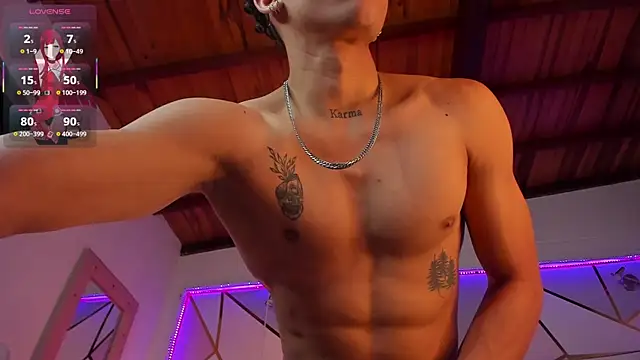 Snapshot of AkazaBoy_ chatting on 01/23/25, 07:00 AkazaBoy  online show from 01/23/25, 07:00