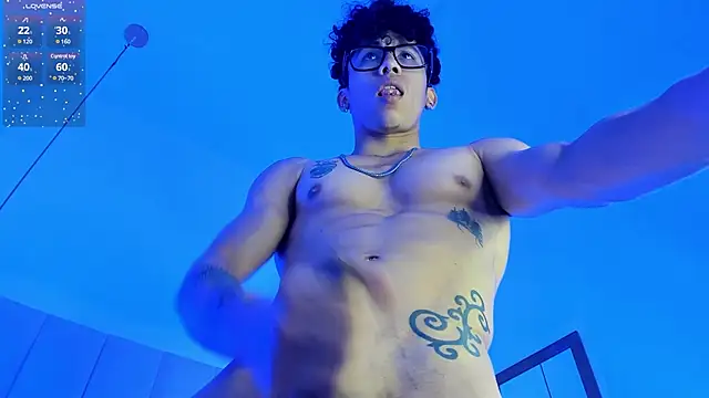 Snapshot of AkazaBoy_ chatting on 03/08/25, 01:57 AkazaBoy  online show from 03/08/25, 01:57