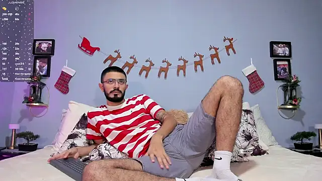 ETHAN ADAM online show from 12/03/24, 02:05