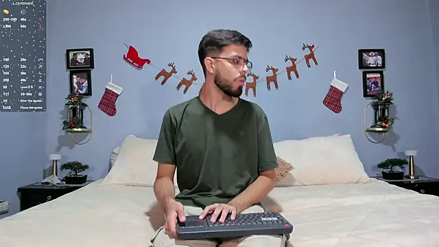 ETHAN ADAM online show from 12/16/24, 09:09