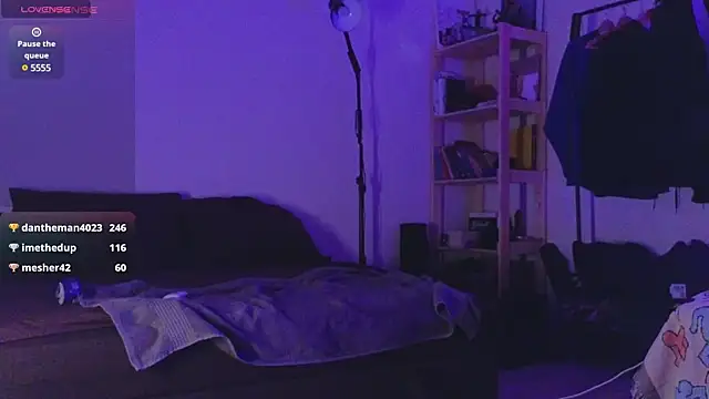 Space X Roxy  online show from 12/24/24, 10:28