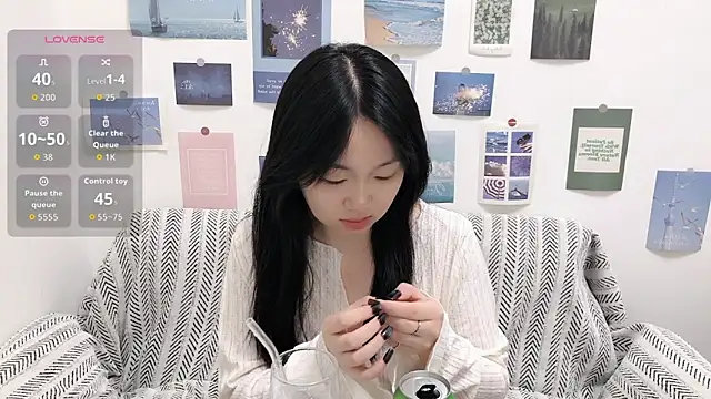 LiLiYbaby online show from 09/12/25, 06:13