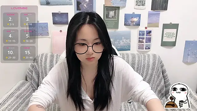 LiLiYbaby online show from 04/04/26, 06:33