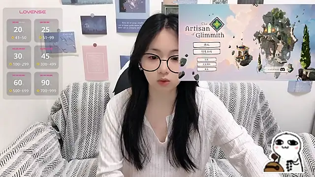 Snapshot of LiLiYbaby chatting on 05/27/26, 06:54 LiLiYbaby online show from 05/27/26, 06:54